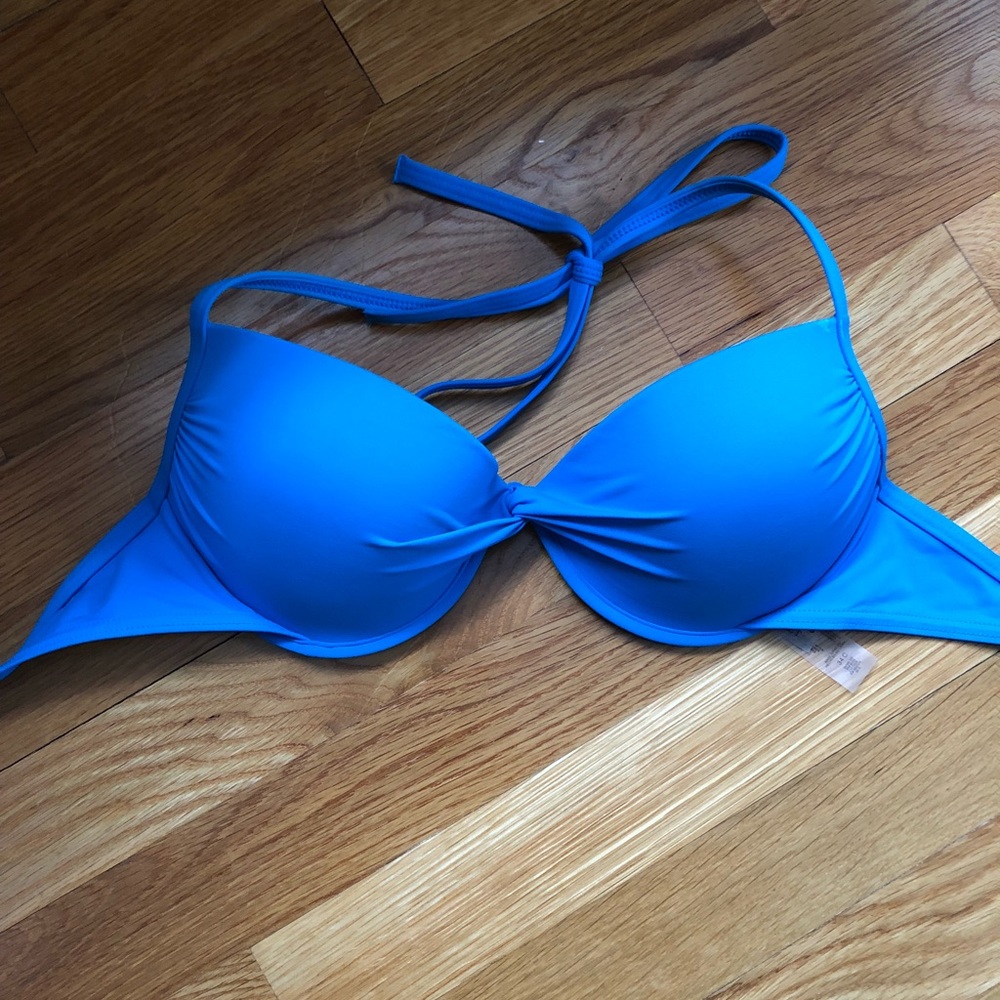 ✨NWOT Victoria’s Secret Bright Blue Bikini Top